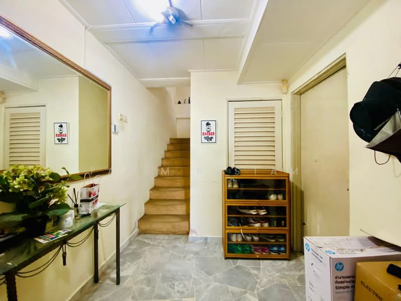 2.5-storey Terraced House for Sale in Bukit Wangsamas (Setiawangsa) - Fahim Rustam - Entrance - PropertyGuru.com.my