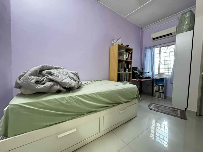 Rumah Teres 2 Tingkat untuk Dijual di BANDAR PUCHONG JAYA (Puchong) - Jayden Lee - Bedroom - PropertyGuru.com.my