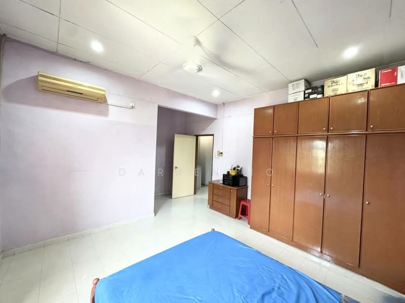 2-storey Terraced House for Sale in Bandar Indahpura (Kulai) - Darren Ho - Bedroom - PropertyGuru.com.my