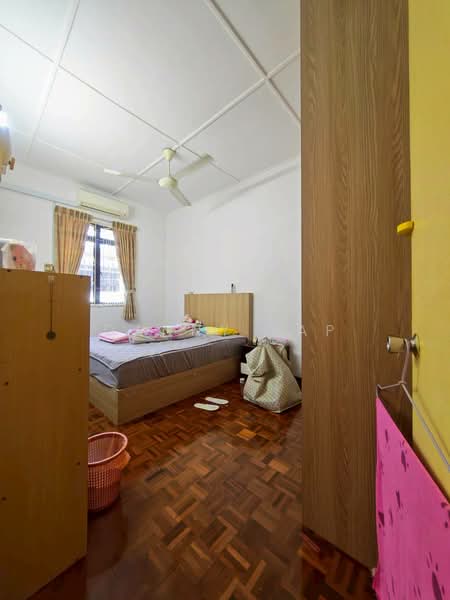 2-storey Terraced House for Sale in Taman Tasek (Johor Bahru) - Danny Yap - Bedroom - PropertyGuru.com.my