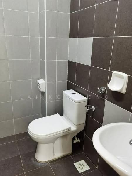 1-storey Terraced House for Sale in Bandar Putra (Kulai) - Lai Kok Seng - Bathroom - PropertyGuru.com.my