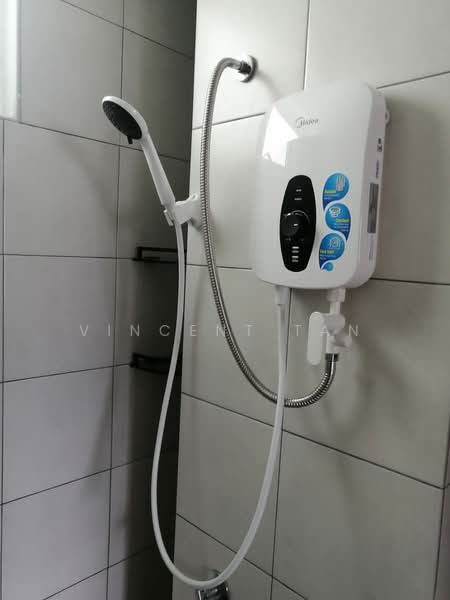 Condominium for Rent at Fairview Residence - Vincent Tan - Bathroom - PropertyGuru.com.my