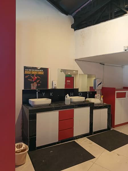 Rumah Teres 3 Tingkat untuk Disewa di Lembah Keramat (Ulu Kelang) - YK. Ho - Bathroom - PropertyGuru.com.my