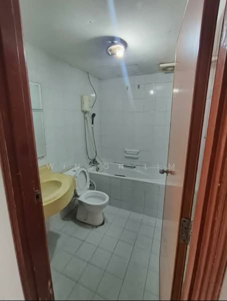 Townhouse for Sale in Taman Iskandar (Johor Bahru) - Winson Lim - Bathroom - PropertyGuru.com.my