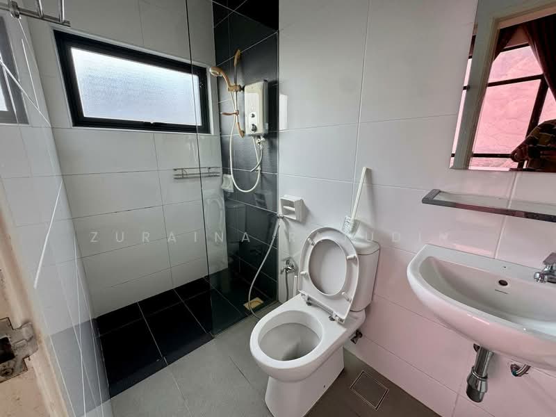 Service Residence for Sale at KU Suites - Zuraina Rajudin - Bathroom - PropertyGuru.com.my