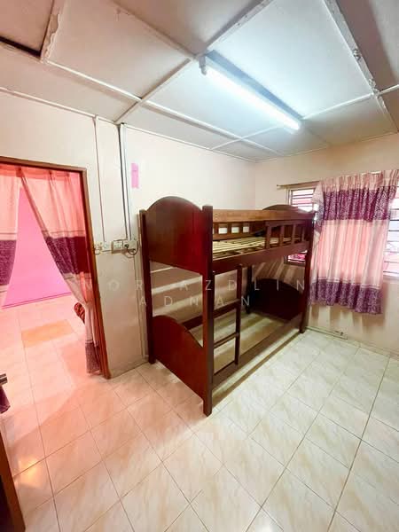 Rumah Teres untuk Dijual di Seri Kembangan (Selangor) - Nor Azdlin Adnan - PropertyGuru.com.my