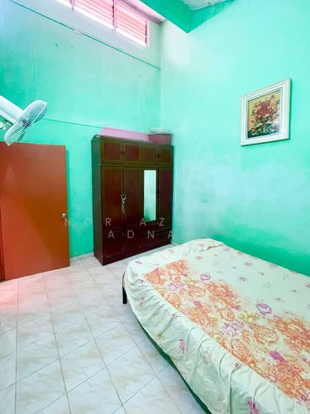 Rumah Teres untuk Dijual di Seri Kembangan (Selangor) - Nor Azdlin Adnan - PropertyGuru.com.my