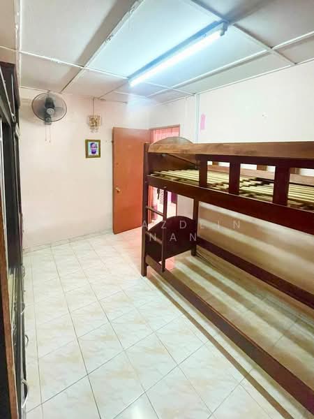 Rumah Teres untuk Dijual di Seri Kembangan (Selangor) - Nor Azdlin Adnan - PropertyGuru.com.my