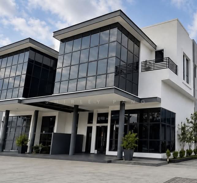 Cluster Factory for Rent in Eco Business Park 1 (Johor Bahru) - Shirley Pang - Exterior - PropertyGuru.com.my
