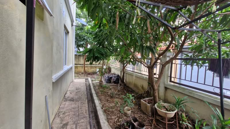 Rumah Berkembar untuk Dijual di Bandar Mahkota Cheras (Cheras) - Alex Lew - Exterior - PropertyGuru.com.my