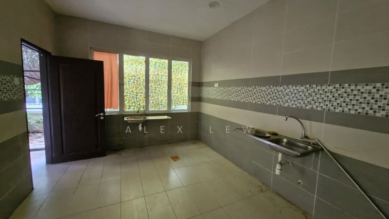 Rumah Berkembar untuk Dijual di Bandar Mahkota Cheras (Cheras) - Alex Lew - Kitchen - PropertyGuru.com.my