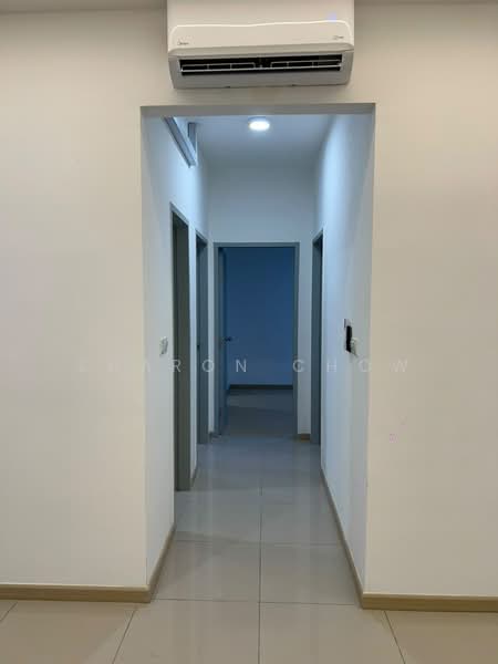 Pangsapuri untuk Disewa di ANYA at Shorea Park - Sharon Chow - Corridor - PropertyGuru.com.my