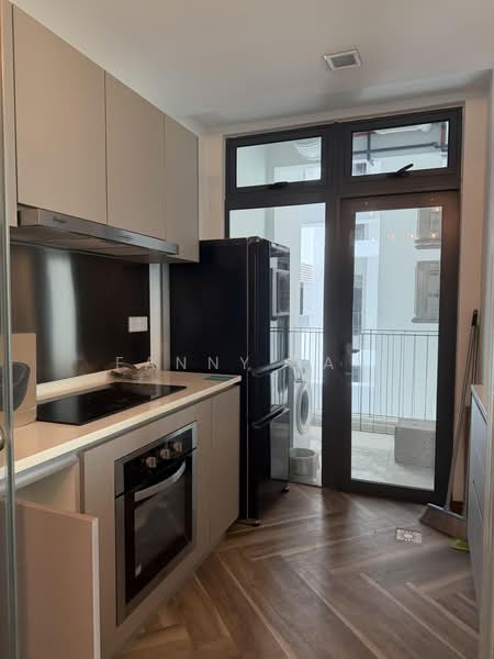 Service Residence for Rent at Crescent Bay Suites (Teluk Bayu) - Fanny Tan - Kitchen - PropertyGuru.com.my