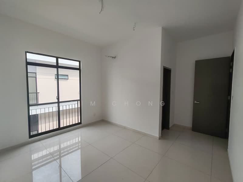 Cluster House for Sale in Austin Crest (Johor Bahru) - Tim Chong - PropertyGuru.com.my