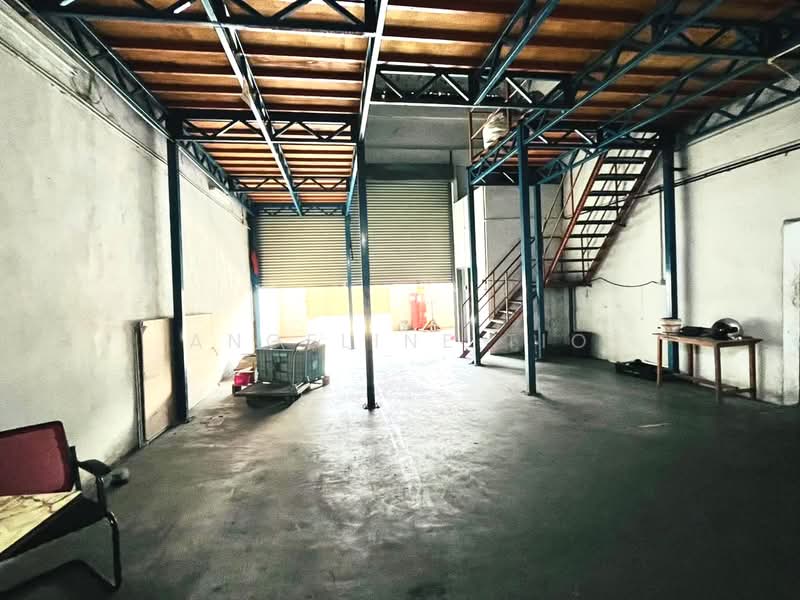 Warehouse for Rent in Tmn Perindustrian Ringan Usahajaya (Bukit Mertajam) - Angeline Tio - Interior - PropertyGuru.com.my
