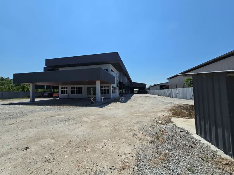 Kilang untuk Disewa di Kampung Teluk Mengkuang (Telok Panglima Garang) - KT Go - Exterior - PropertyGuru.com.my