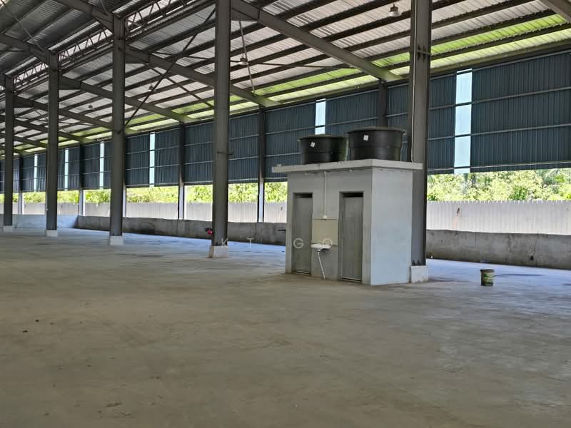 Kilang untuk Disewa di Kampung Teluk Mengkuang (Telok Panglima Garang) - KT Go - Exterior - PropertyGuru.com.my