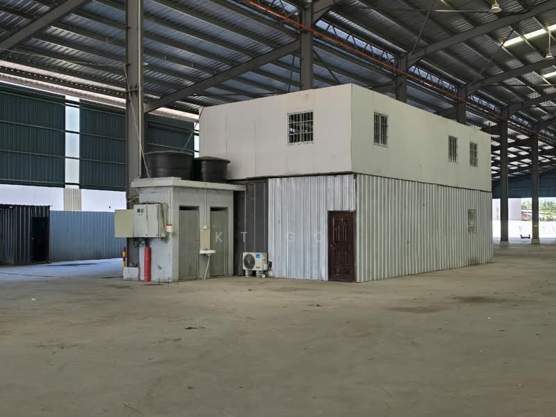 Kilang untuk Disewa di Kampung Teluk Mengkuang (Telok Panglima Garang) - KT Go - Exterior - PropertyGuru.com.my