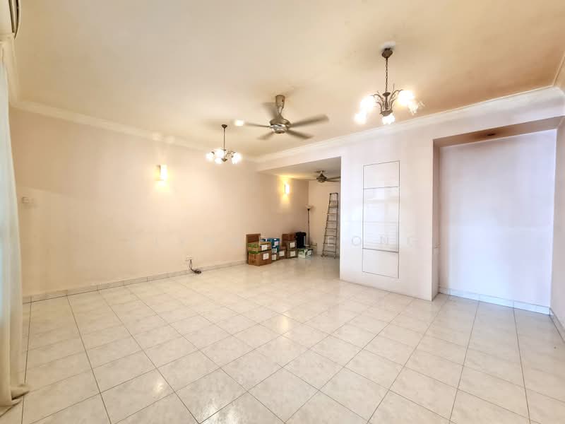 2.5-storey Terraced House for Sale in Tanjung Bungah (Penang) - Elynne Leong - Living Room - PropertyGuru.com.my