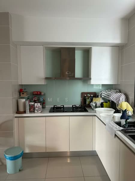 Condominium for Sale at Iskandar Residences - James Tan - Kitchen - PropertyGuru.com.my