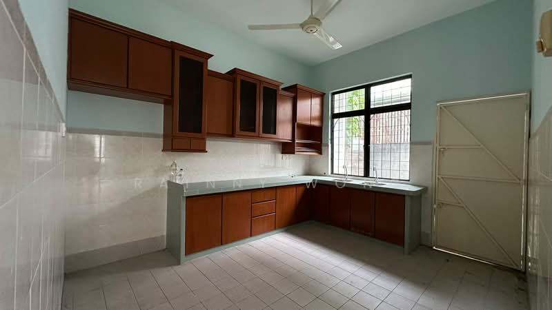 Semi-Detached House for Sale in Batu Ferringhi (Penang) - Rainny Wong - Kitchen - PropertyGuru.com.my