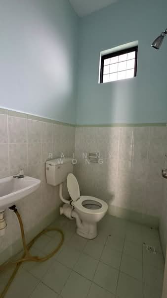 Semi-Detached House for Sale in Batu Ferringhi (Penang) - Rainny Wong - Bathroom - PropertyGuru.com.my