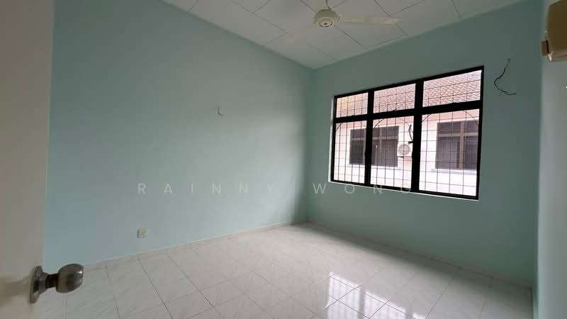 Semi-Detached House for Sale in Batu Ferringhi (Penang) - Rainny Wong - Interior - PropertyGuru.com.my