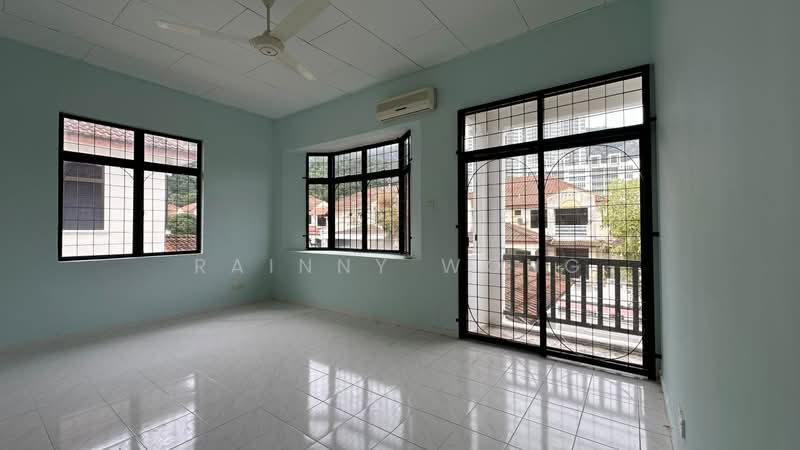 Semi-Detached House for Sale in Batu Ferringhi (Penang) - Rainny Wong - Interior - PropertyGuru.com.my