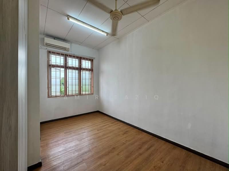 Rumah Teres 2 Tingkat untuk Dijual di Taman Puteri Wangsa (Ulu Tiram) - Amir Raziq - Interior - PropertyGuru.com.my