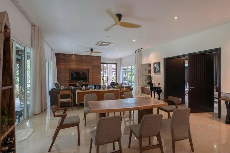 Rumah Banglo untuk Dijual di Setia Eco Park (Setia Alam) - Ryan Chong - Living Room - PropertyGuru.com.my