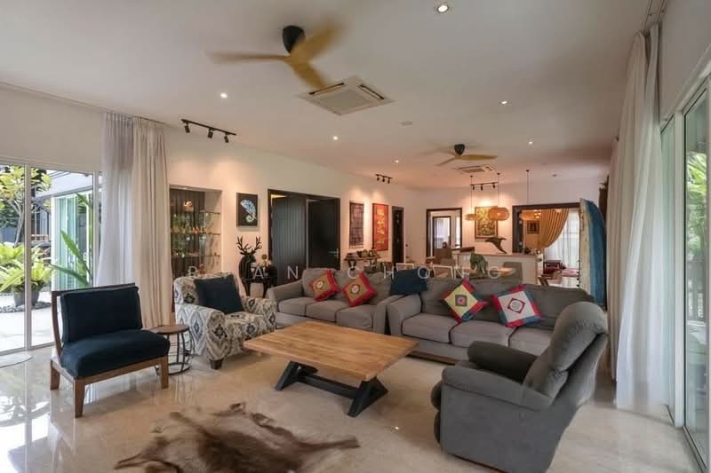 Rumah Banglo untuk Dijual di Setia Eco Park (Setia Alam) - Ryan Chong - Living Room - PropertyGuru.com.my