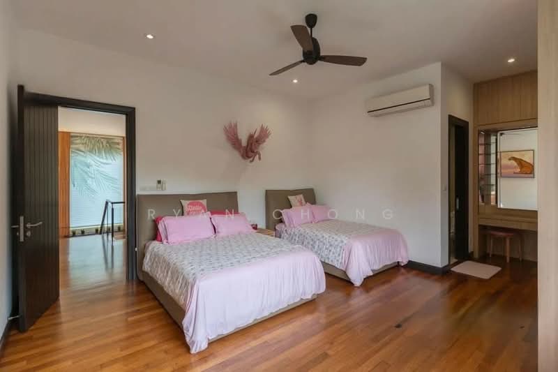 Rumah Banglo untuk Dijual di Setia Eco Park (Setia Alam) - Ryan Chong - Bedroom - PropertyGuru.com.my