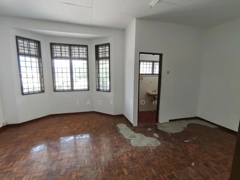 Rumah Teres 2 Tingkat untuk Dijual di Gunung Rapat (Ipoh) - Jack Poh - Living Room - PropertyGuru.com.my