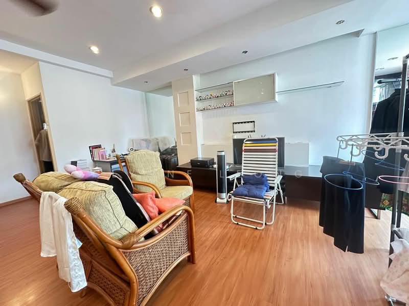 2.5-storey Terraced House for Sale in Tanjung Bungah (Penang) - Elynne Leong - Living Room - PropertyGuru.com.my
