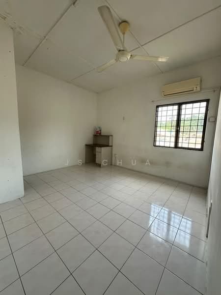 Rumah Bandar untuk Disewa di Taman Sinaran (Balakong) - JS CHUA - Interior - PropertyGuru.com.my