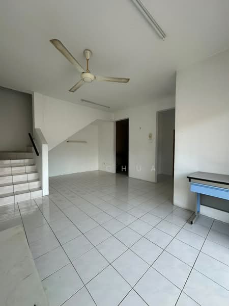Rumah Bandar untuk Disewa di Taman Sinaran (Balakong) - JS CHUA - Interior - PropertyGuru.com.my