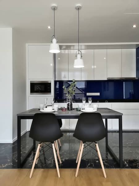 Kediaman Servis untuk Dijual di Arcoris Residences - Edward Yap - PropertyGuru.com.my