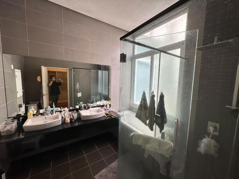 Semi-Detached House for Sale in Ampang Jaya (Ampang) - YK. Ho - Bathroom - PropertyGuru.com.my