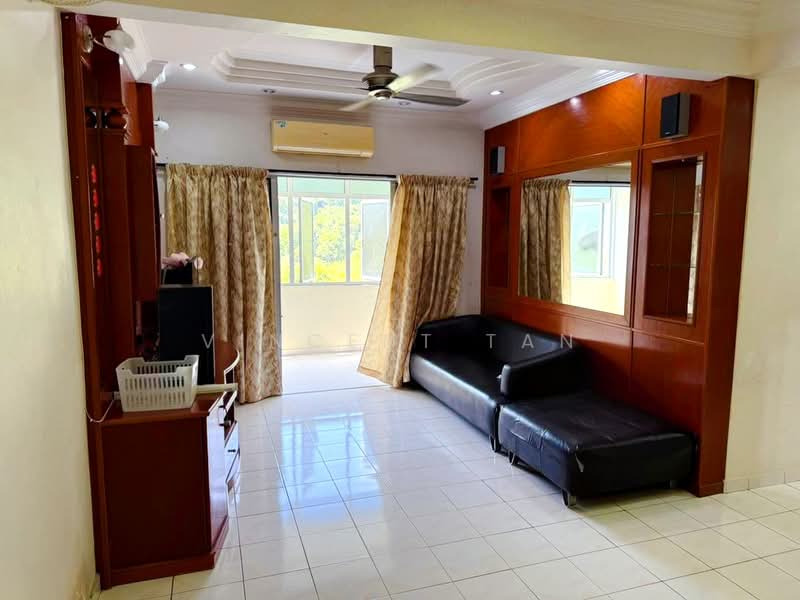 Apartment for Rent at Gambier Heights - Vincent Tan - Living Room - PropertyGuru.com.my