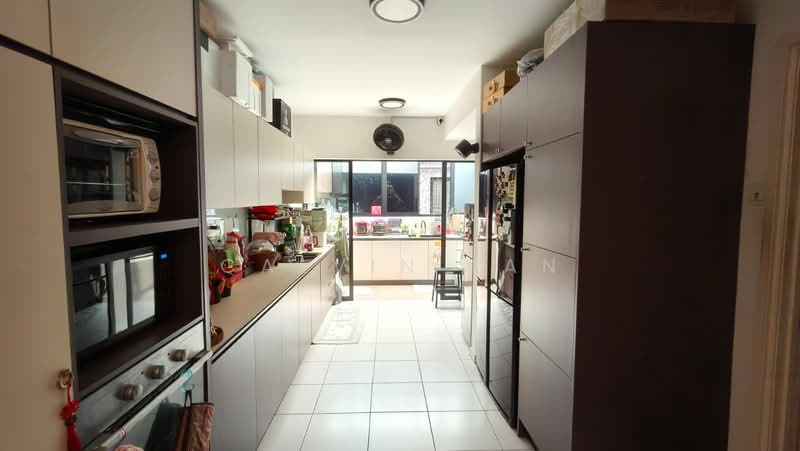 Rumah Teres 3 Tingkat untuk Dijual di Sungai Besi (Kuala Lumpur) - Calvin Tan - Kitchen - PropertyGuru.com.my