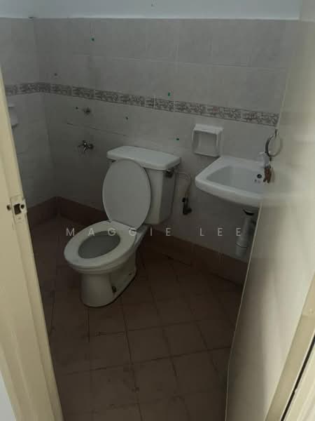 Rumah Teres 1 Tingkat untuk Disewa di Taman Puteri Wangsa (Ulu Tiram) - Maggie Lee - Bathroom - PropertyGuru.com.my