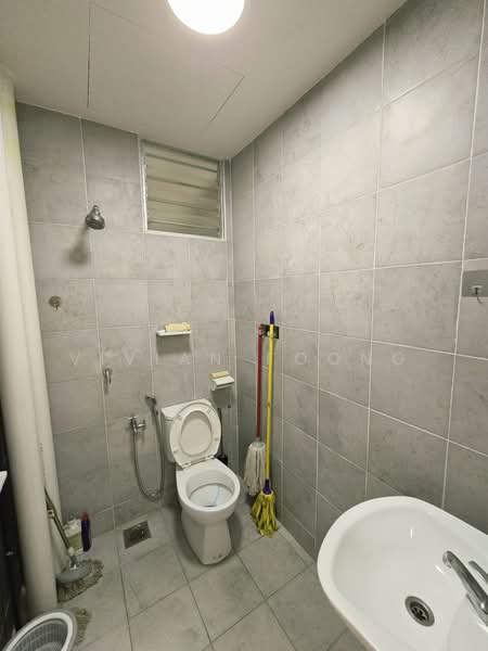 Apartment for Sale at Residensi Falim (PR1MA Falim) - Vivian Foong - Bathroom - PropertyGuru.com.my