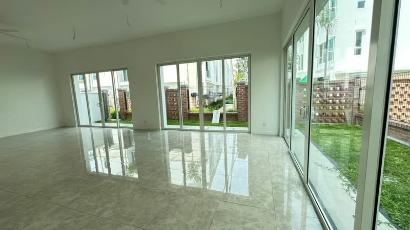 Semi-Detached House for Rent in Seri Tanjung Pinang (Tanjung Tokong) - Lilly . - Living Room - PropertyGuru.com.my