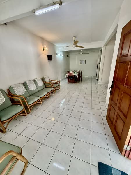 Rumah Teres 2 Tingkat untuk Dijual di Kelana Jaya (Petaling Jaya) - Mala Palanisamy - PropertyGuru.com.my
