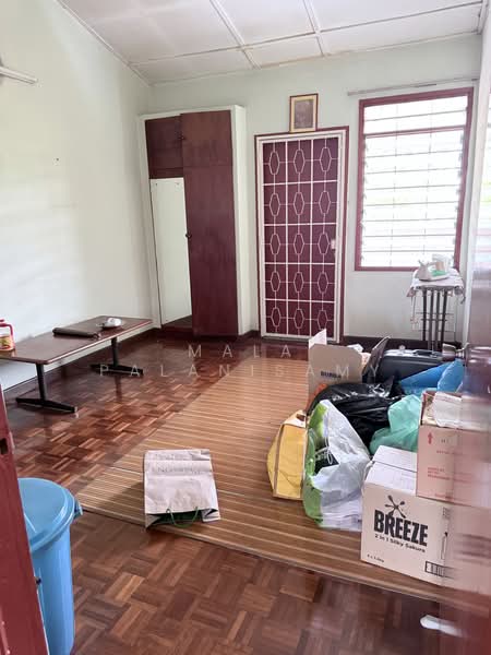 Rumah Teres 2 Tingkat untuk Dijual di Kelana Jaya (Petaling Jaya) - Mala Palanisamy - PropertyGuru.com.my
