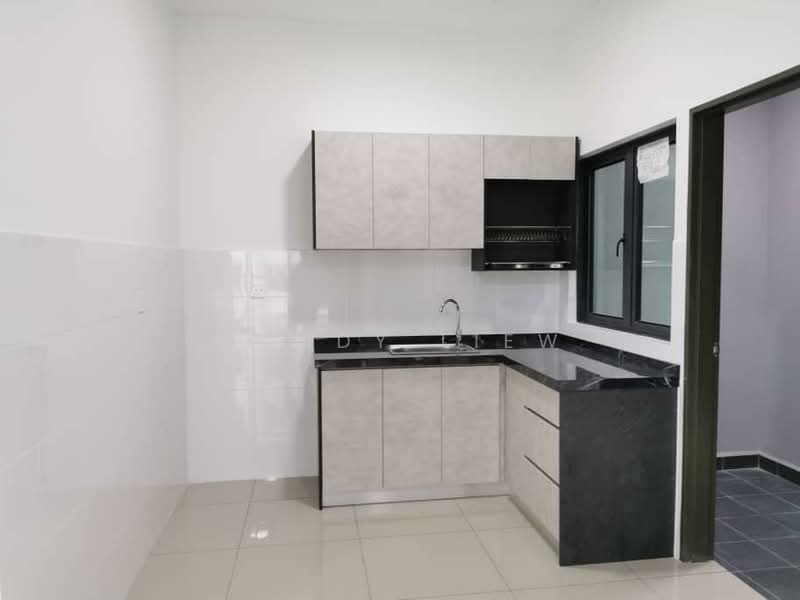 Condominium for Sale at The Henge - Mandy Liew - Kitchen - PropertyGuru.com.my