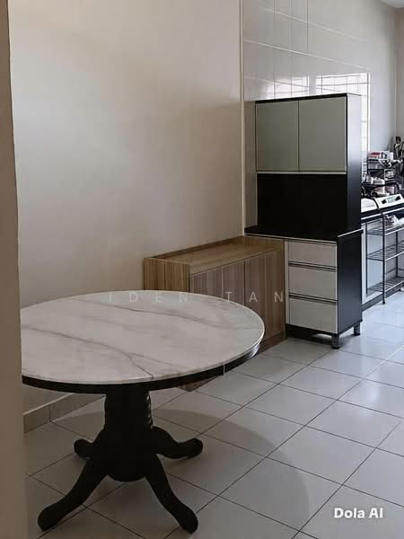 1-storey Terraced House for Sale in Bandar Putra (Kulai) - Iden Tan - Kitchen - PropertyGuru.com.my