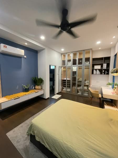Banglo Lot Kosong untuk Disewa di Alma (Bukit Mertajam) - Jocelyn Neoh - Master Bedroom - PropertyGuru.com.my