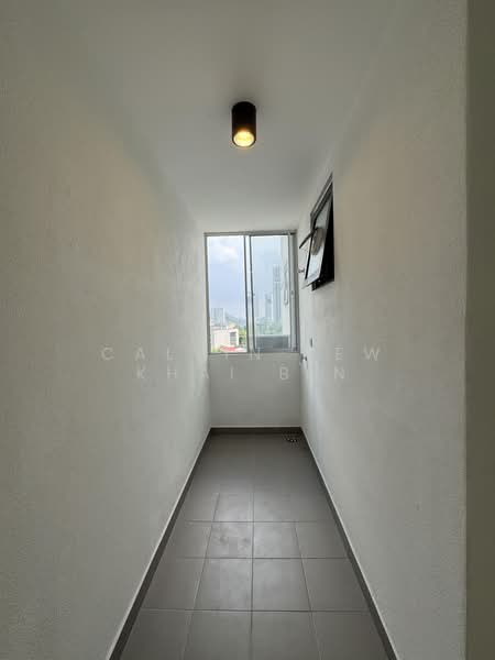 Servis Apartment untuk Disewa di East Parc @ Manjalara - Calvin Tew Khai Bin - Yard - PropertyGuru.com.my
