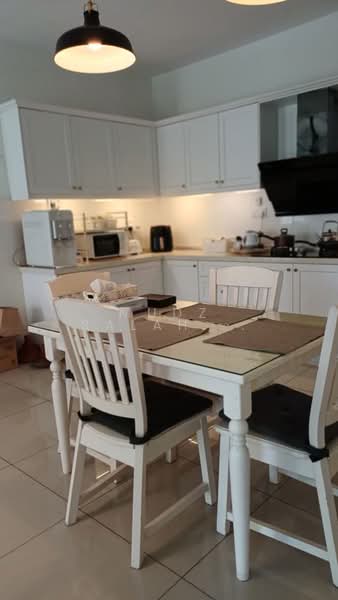 Condominium for Rent at Dwiputra Residences - Mudz Salahuddin - Kitchen - PropertyGuru.com.my